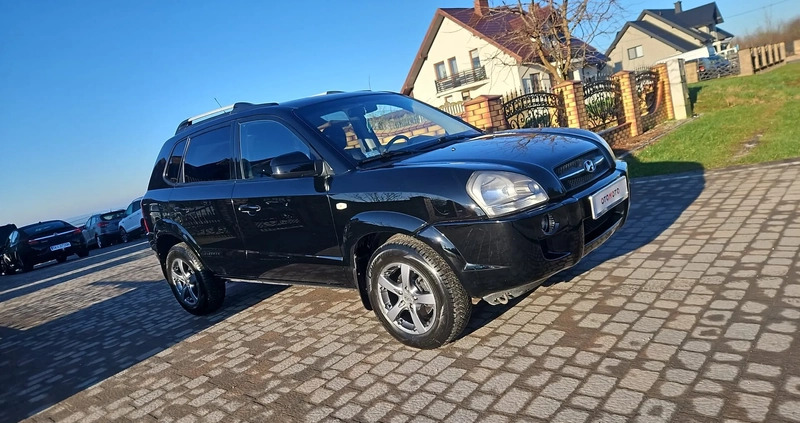 Hyundai Tucson cena 16900 przebieg: 253000, rok produkcji 2006 z Prochowice małe 254
